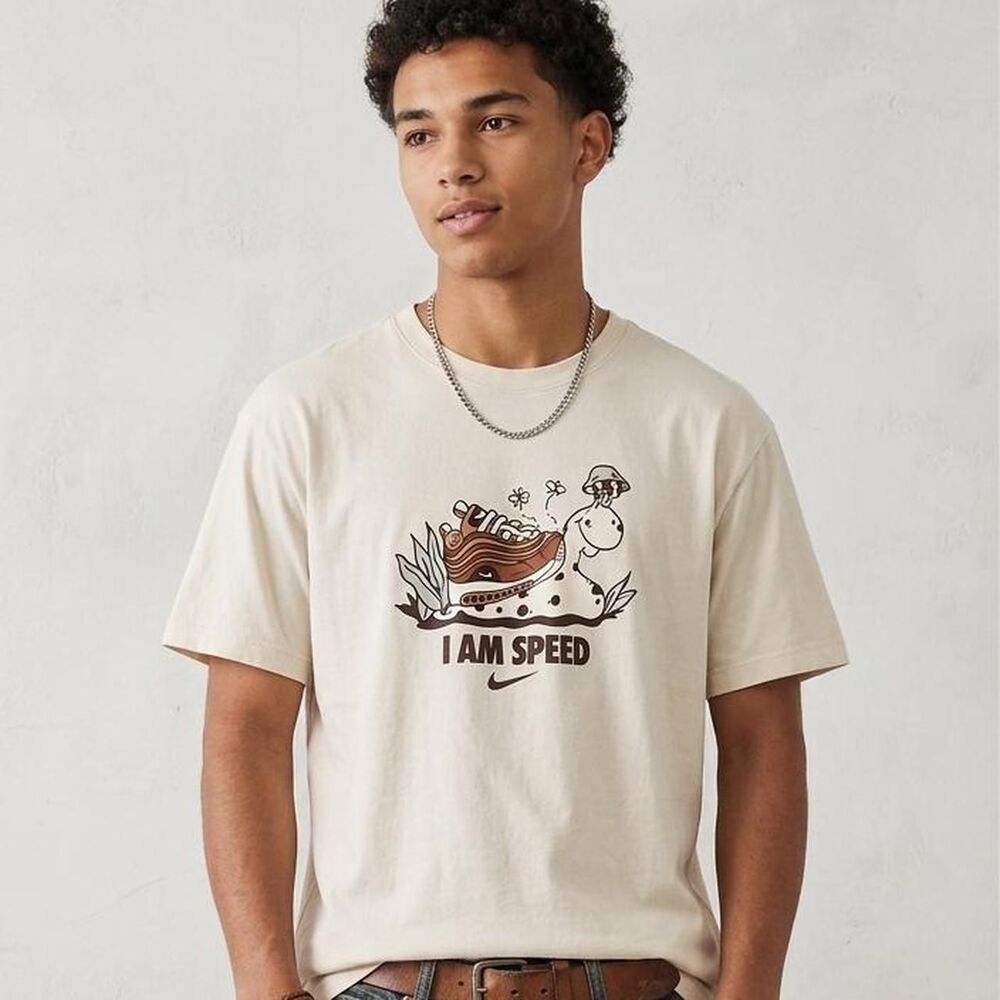 Nike Boy's Cream and Tan T-shirt